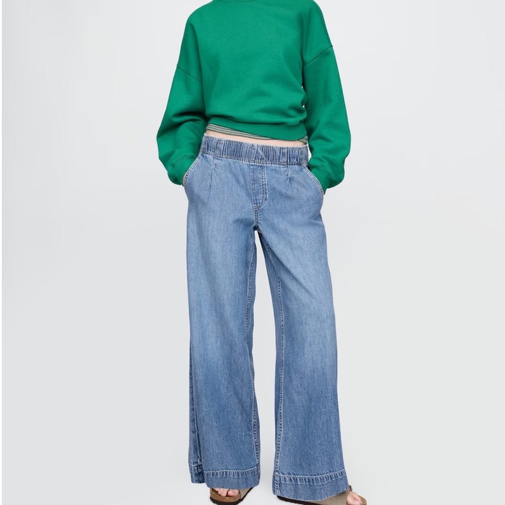 NWOT GAP Mid Rise UltraSoft Pleated Easy Baggy Jeans